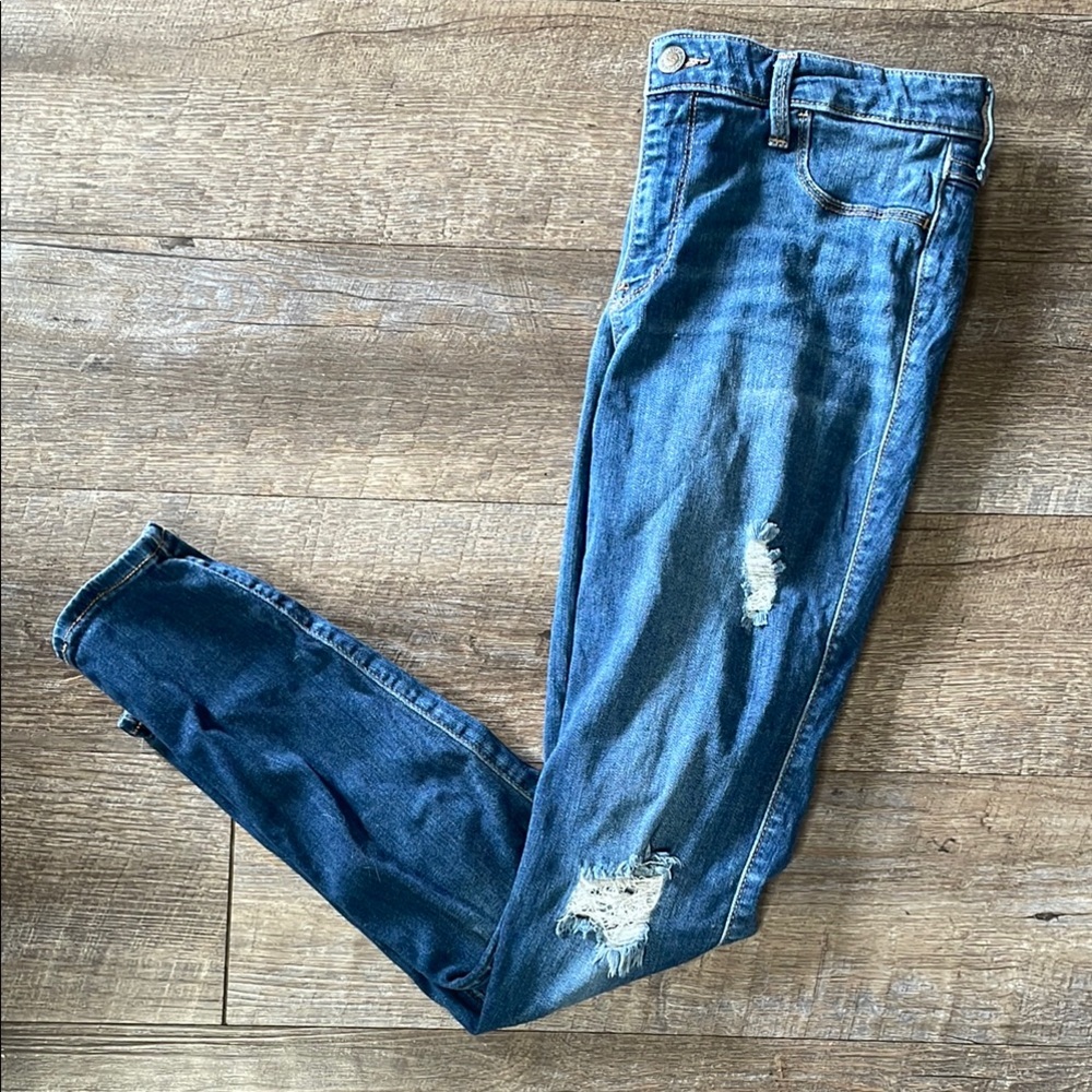 Hollister high rise ripped denim jeggings